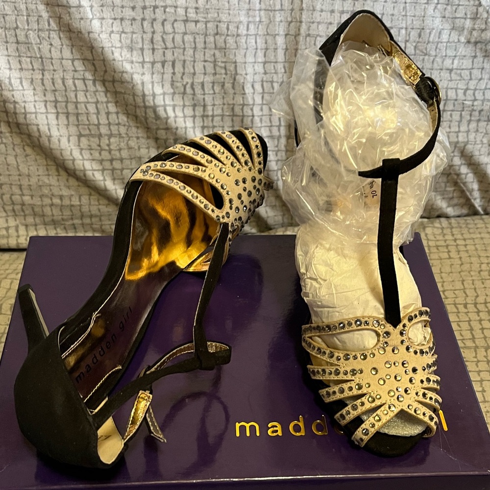 Madden Girl “Dimitrus” Black & Nude Studded Strappy Heels | NWOT